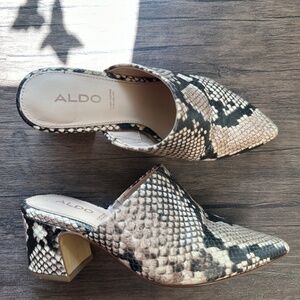 *ALDO* Brown x Tan Reptile Print Pointed Toe Heels Size 5